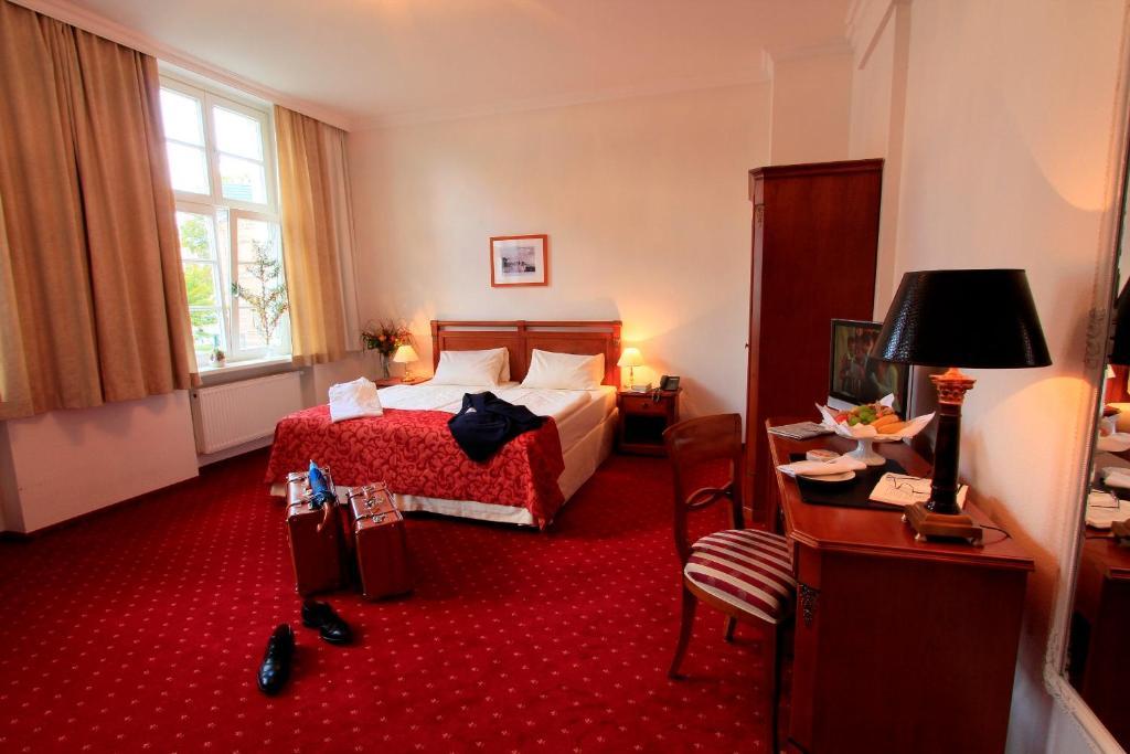 Hotel Prinzenpalais Bad Doberan Chambre photo