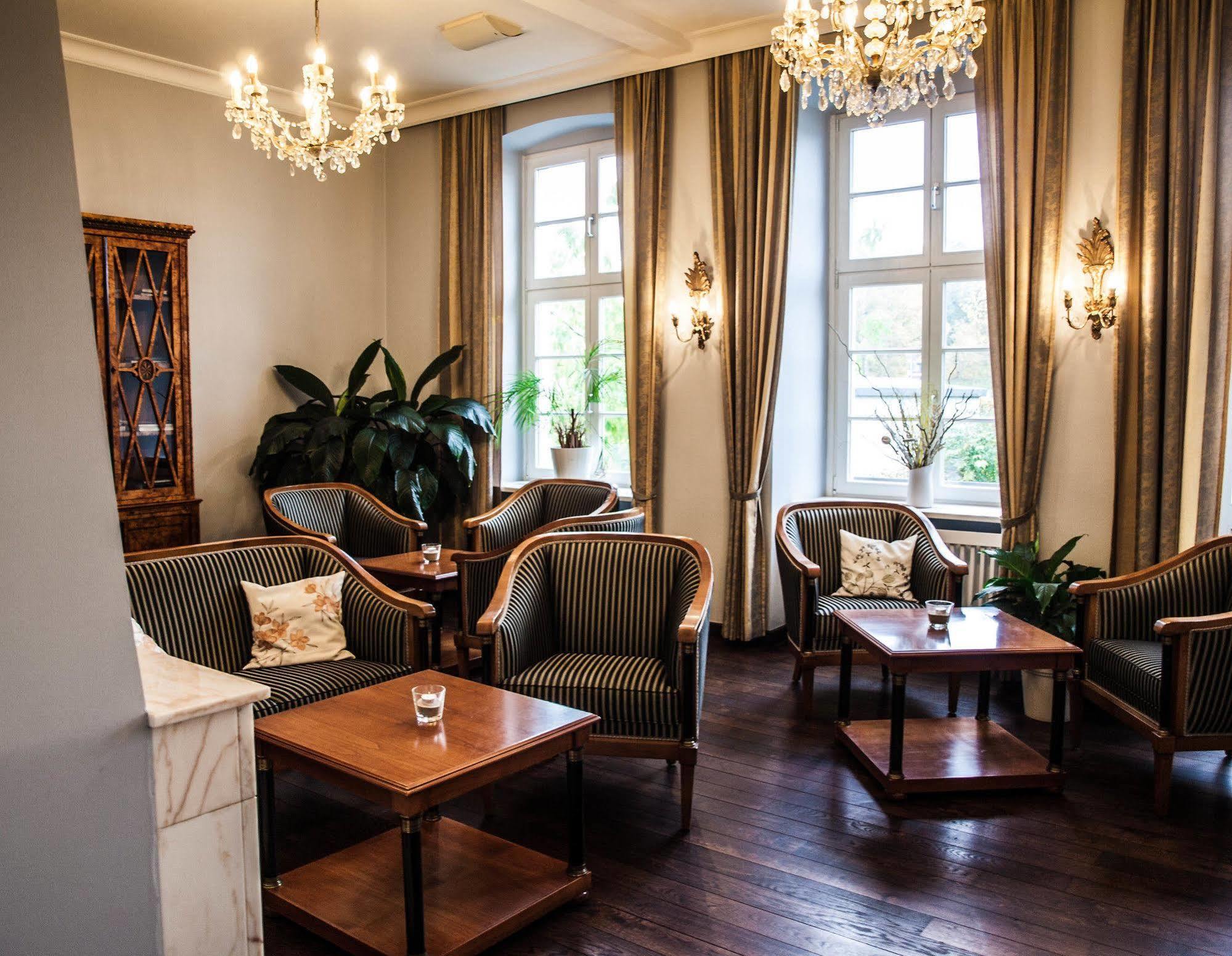 Hotel Prinzenpalais Bad Doberan Extérieur photo